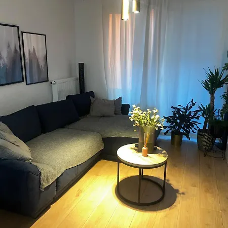 Apartament Z Kwiatami Centrum Mieszczanska Przy Odrze New *